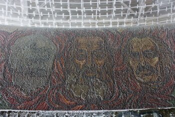 Mosaicos en el auditorio central