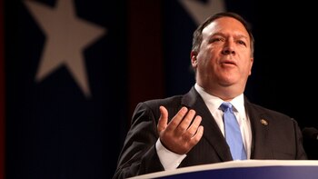 Mike Pompeo, director de la