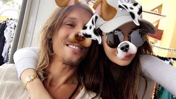 Claudio y Charlotte Caniggia, tras