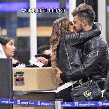 Leandro y Lisandra, muy cariñosos