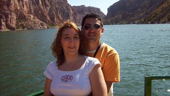 Alejandra Polizzi junto a Gustavo