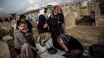 Mujeres yazidíes son secuestradas, torturadas,