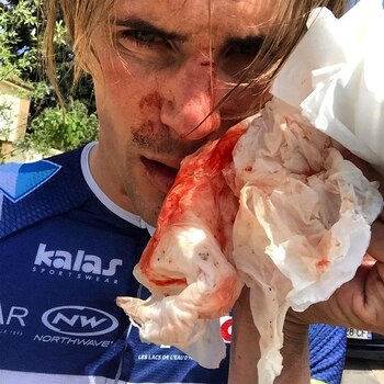 Offredo publicó las imágenes en