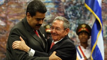 Aliados: Nicolás Maduro y Raúl