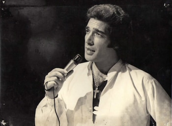 Un conquistador sobre el escenario