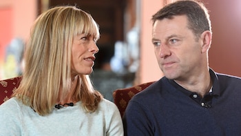 Kate y Gerry McCann (AP)