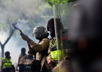 Miembros de las fuerzas del