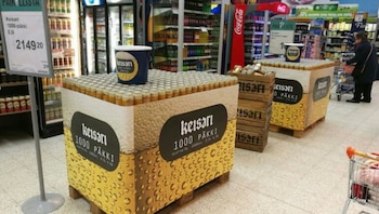 El paquete con las mil Keisari Lager tiene un precio de poco más de 2.000 euros, o 2.340 dólares