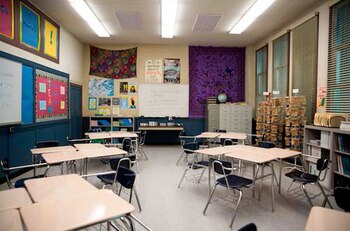 Así quedó el aula, luego