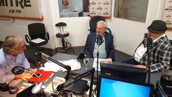 Mario Vargas Llosa durante el