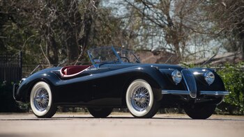 El Jaguar XK120 fue un nuevo concepto en innovación por su diseño y los materiales utilizados