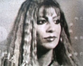 Ana María Blassi, maquillaba su