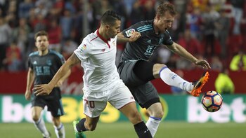 Sevilla no pudo con la Real Sociedad (EFE/Julio Muñoz)