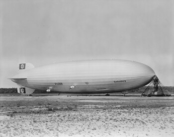 El dirigible antes de la
