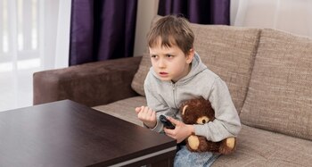 Mirar televisión “apaga” las capacidades