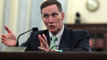 Pistole, un hombre cercano al