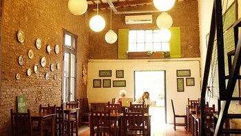 En un acogedor espacio de