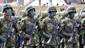 Los efectivos de la F10