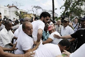 La creación de este personaje lo llevó a la cárcel, por lo que de allí vendrían varios arrestos por presentar sus obras, incluso antes de exponerlas