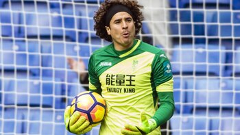 Ochoa jugó en el Standard