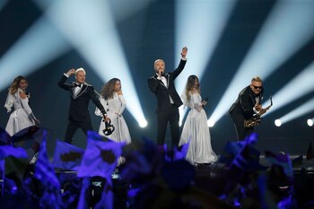 El grupo Sunstroke Project, de Moldavia,cantó “Hey Mamma”