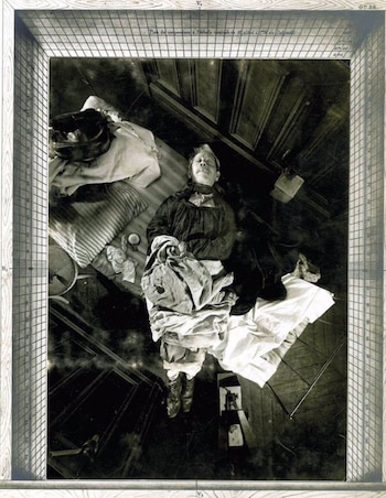 Monsieur Falla, asesinado mientras dormía