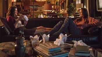 Mikaela Watkins acompañó a Eugenio Derbez