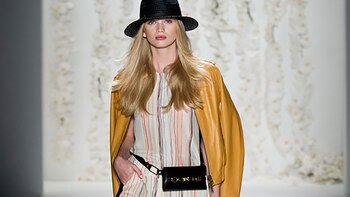 Del ostracismo al objetivo glamoroso