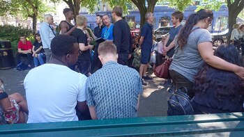 La Policía obligó a todos