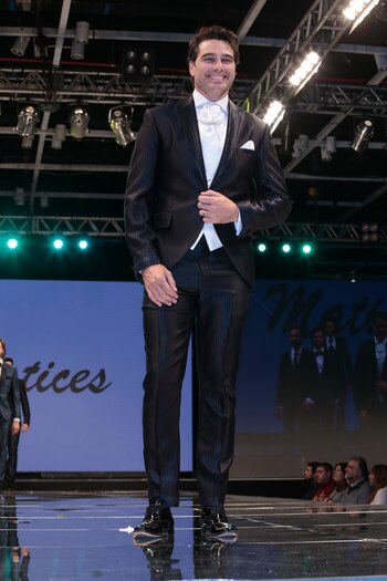 Hernán Drago, por Matices