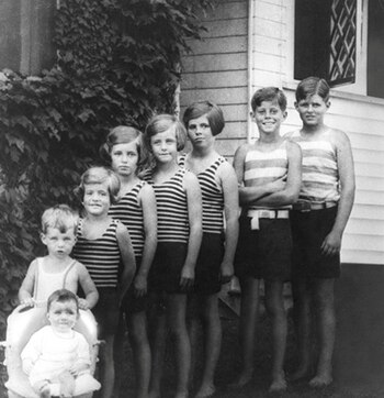 Los ocho hermanos Kennedy de