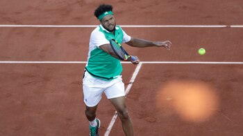 El francés Tsonga pudo recuperarse en