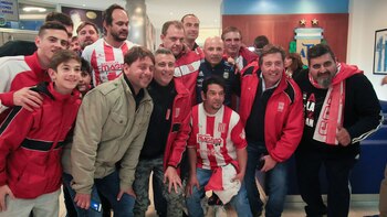 Los integrantes de Alumni de