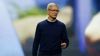 Tim Cook, CEO de Apple, criticó