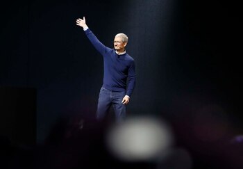 Tim Cook, CEO REUTERS/Stephen Lam