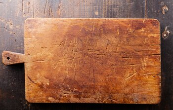 El 23% de las tablas analizadas estaban sucias y el 76% tenían grietas y surcos profundos donde habitaban bacterias potencialmente peligrosas (Istock)