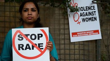 “Paren las violaciones”