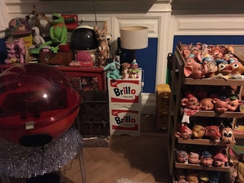 Jugueteria antigua en la casa