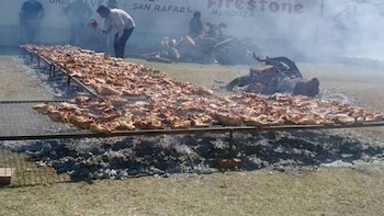 Los mil pollos que asaron