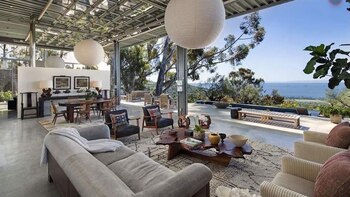 Con 42.000 metros cuadrados, cuatro