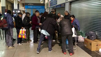 Cada noche en todo el