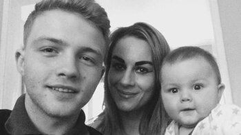 La pareja con su pequeño