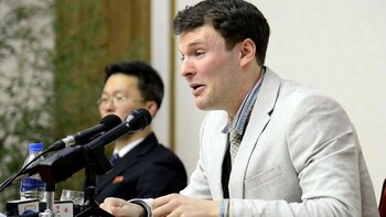Warmbier durante el juicio en