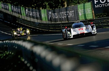 Los pilotos no pueden conducir