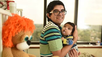Hugo y Bautista celebran después