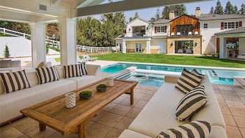 El jardín se encuentra totalmente