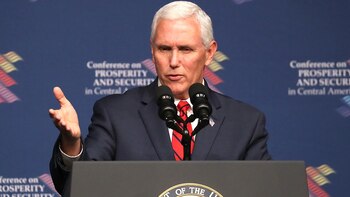 Mike Pence repudió el autoritarismo