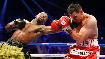 Mayweather encuentra el momento justo