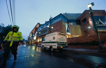 La policía acordonó la zona.