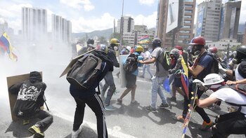 La población civil fue brutalmente